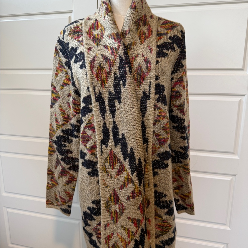 Woven Heart Beige and Black Patterned Cardigan
